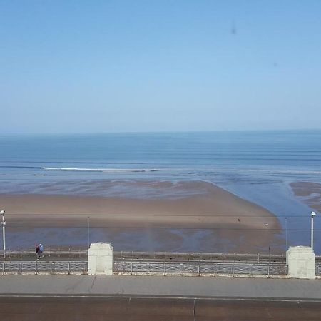 The Coast Bed & Breakfast Blackpool Exterior photo